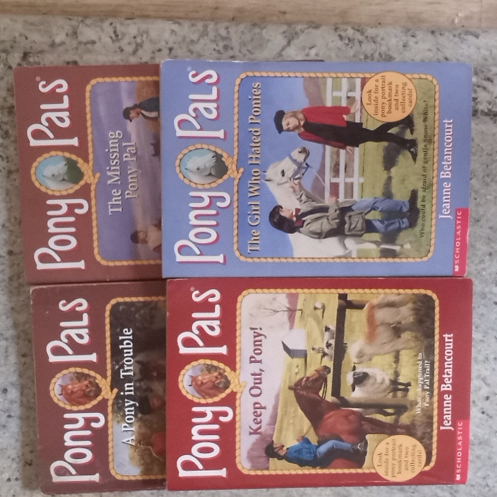 😸PONY PALS SERIES | | Paperback|  #3 , #4 #12, #13 , #16, #23